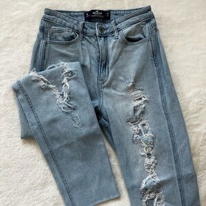 Hollister Women's Blue Ripped Boyfriend Jeans